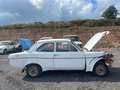 Mk1 Ford Escort 2 door - Project Resto Project - Accident damaged RS Mexico