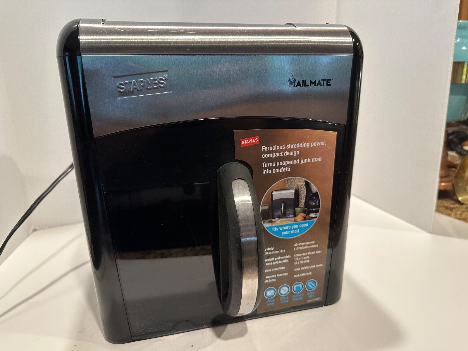 Staples Paper Shredders