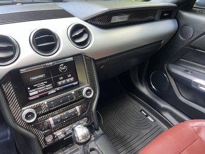 image 3 of interior