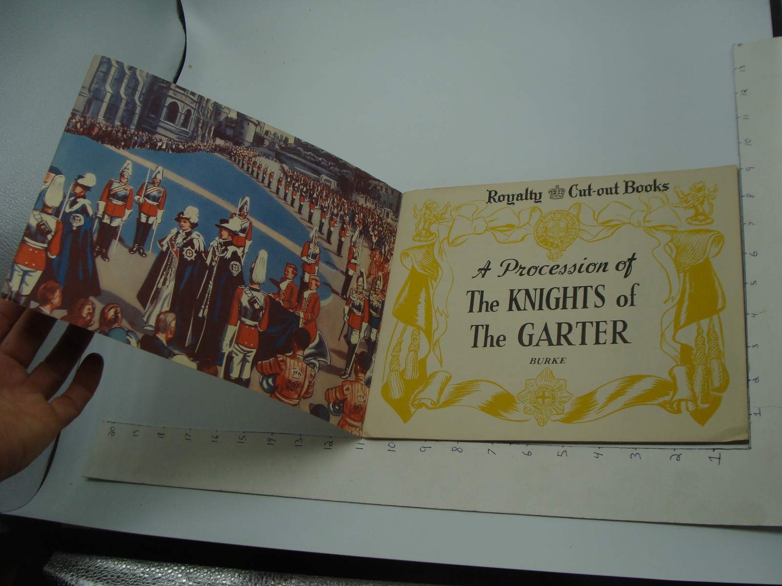 original UNUSED cut out books A PROCESSION of KNIGHTS of the GARTER royalty 1959