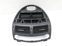Mercedes W211 E200 02-06 Luftdusche Luftdüse Mitte Mercedes W211 E200 02-06 27.02.2003 A2118800005 gebraucht Vorschau 2
