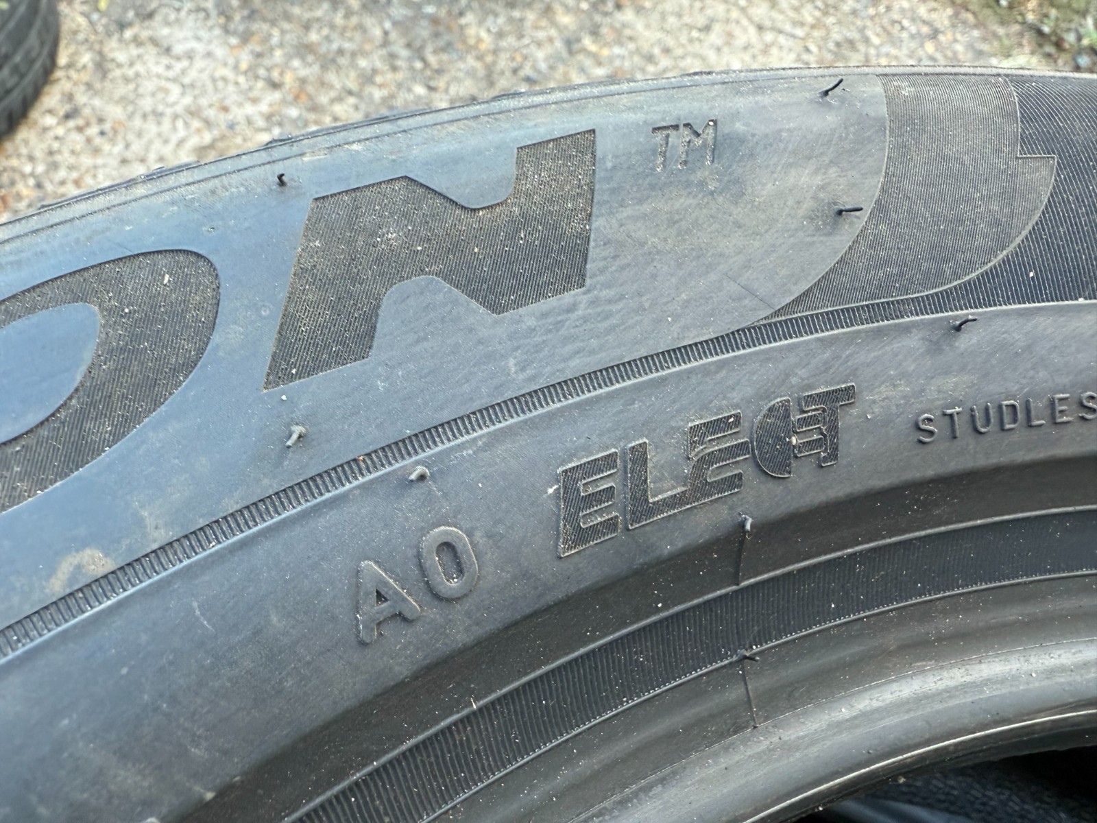 New 255 50 19 Pirelli, Winter, AO, M+S, EV, 103T, x1 Tyre (F1_tyres) YD285