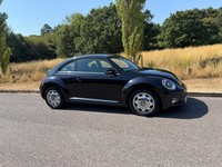 Volkswagen Beetle 2.0 TDI Design Automatic 3dr DIESEL AUTOMATIC 2015/15