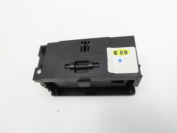 Audi A8 4E 05-08 Aschenbecher Ascher für Türverkleidung Links Hinten Platingrau hell Audi A8 4E 05-08 17.05.2006... Vorschau 4