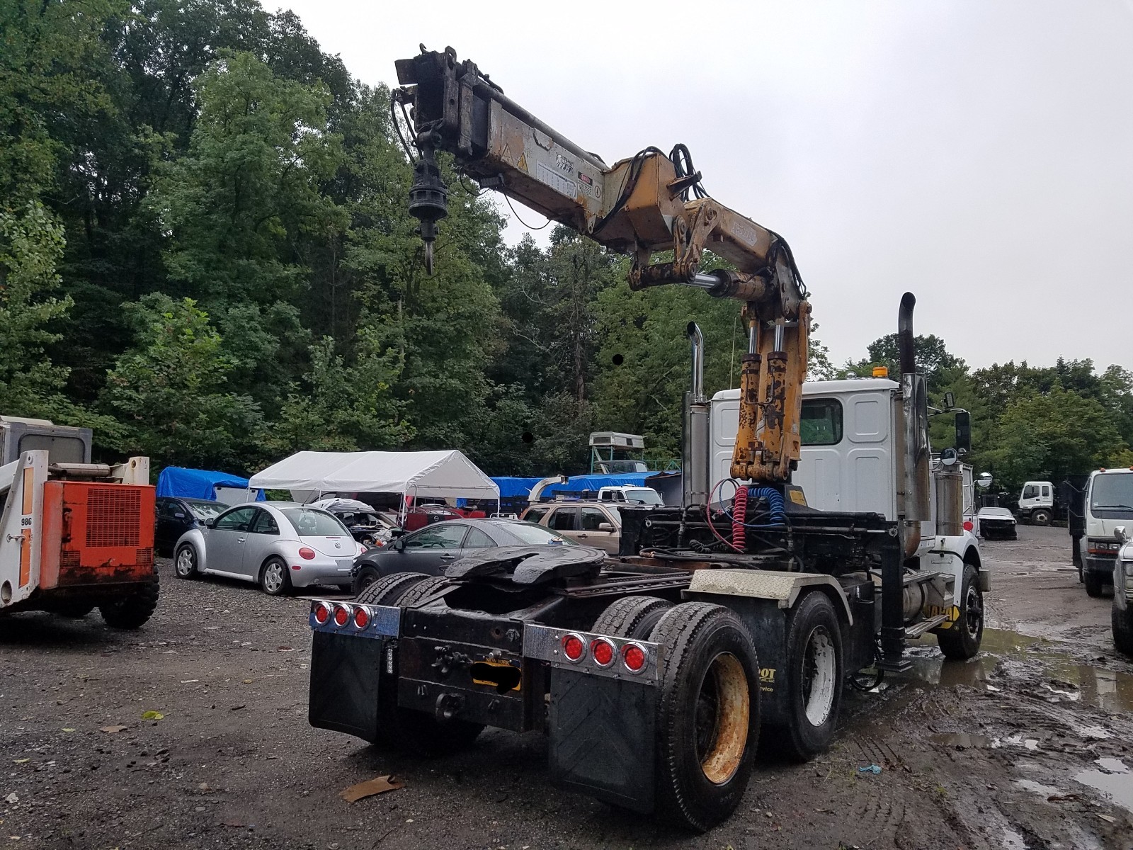 1997 Western Star Tractor with Cat 3406E and Knuckle Boom