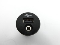 Nissan Juke F15 15-18 USB AUX Buchse Anschluss Nissan Juke F15 15-18 01.01.2017 gebraucht Vorschau 2