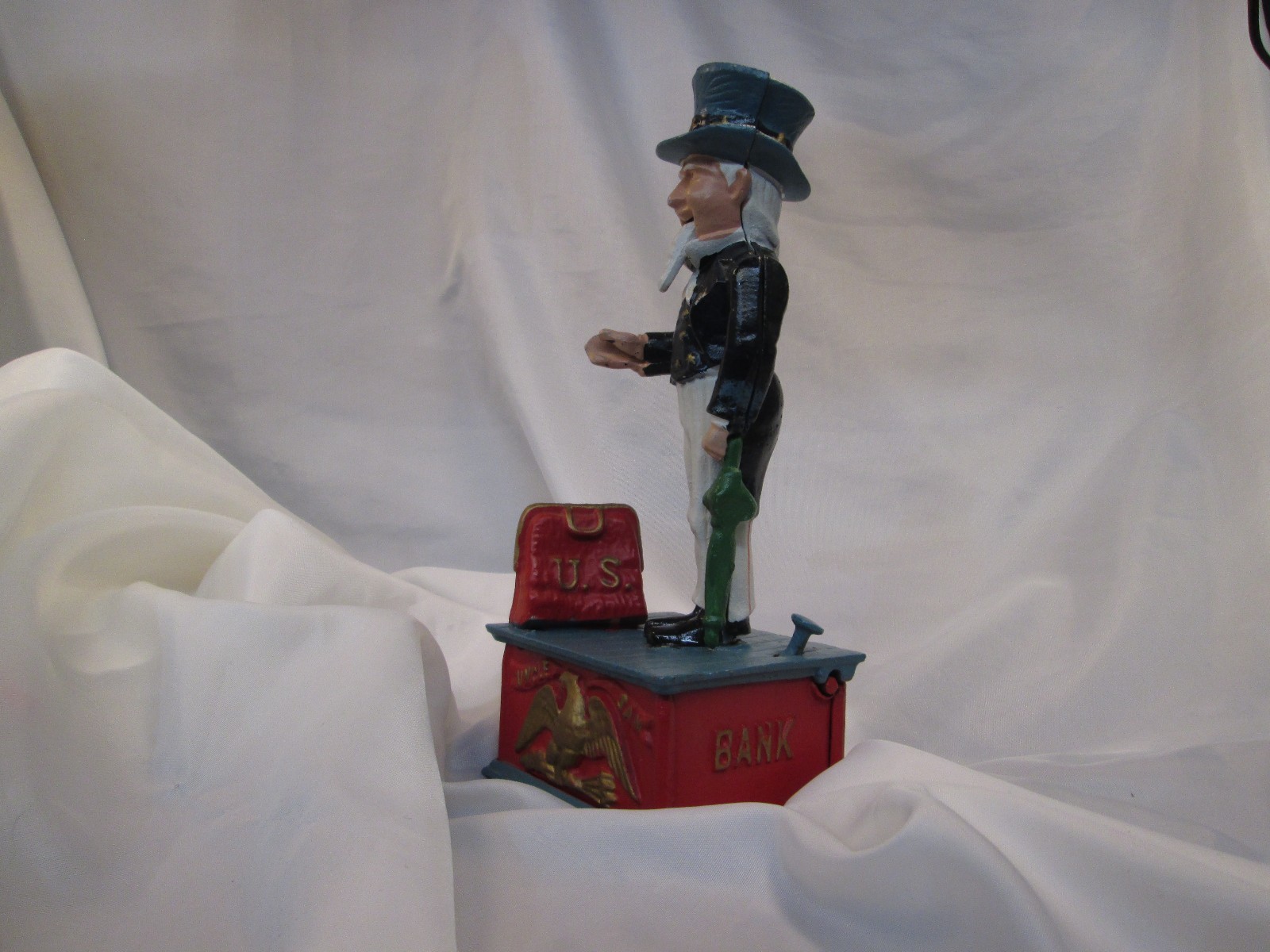 Vintage Reproduction Uncle Sam  Mechanical Iron Metal Bank