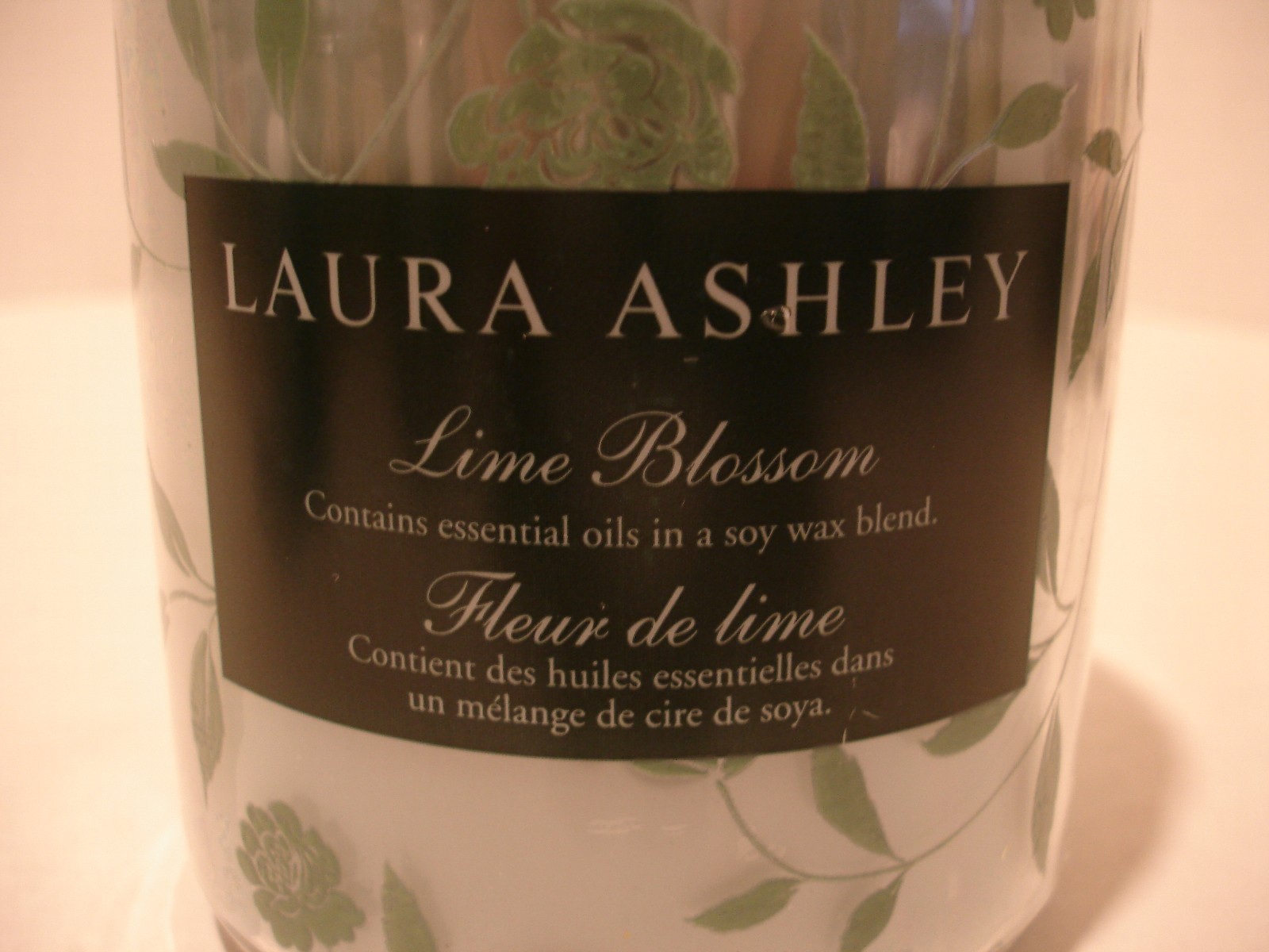 Laura Ashley Lime Blossom 19 oz. Jar Candle - New