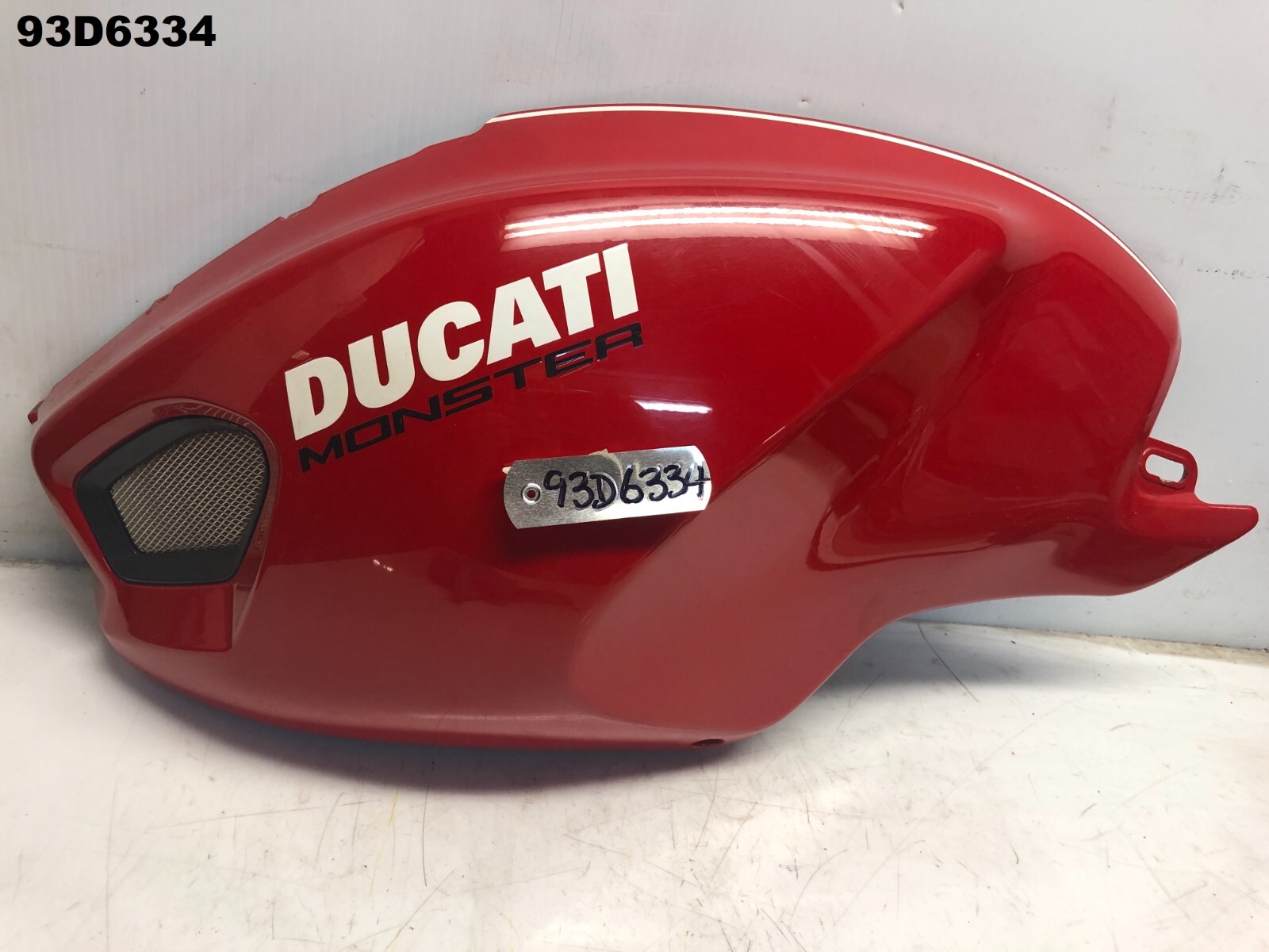 専用1 DUCATI 900SS 1991 - 2001 SWING ARM GENUINE OEM M2015 LOT102