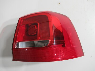 VW Sharan II 2 7N Rückleuchte Rücklicht Rechts 7N0945096G Original