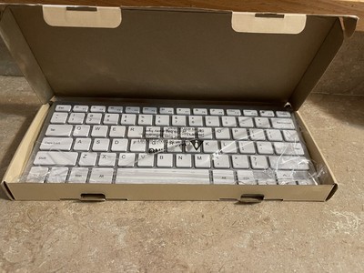Universal Portable Wireless Stainless/white Keyboard ARTECK HW098 New