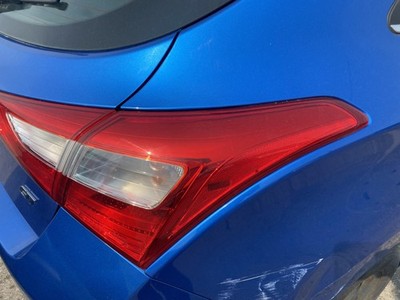13 14 15 16 17 HYUNDAI ELANTRA Tail Light Lamp Passenger Right