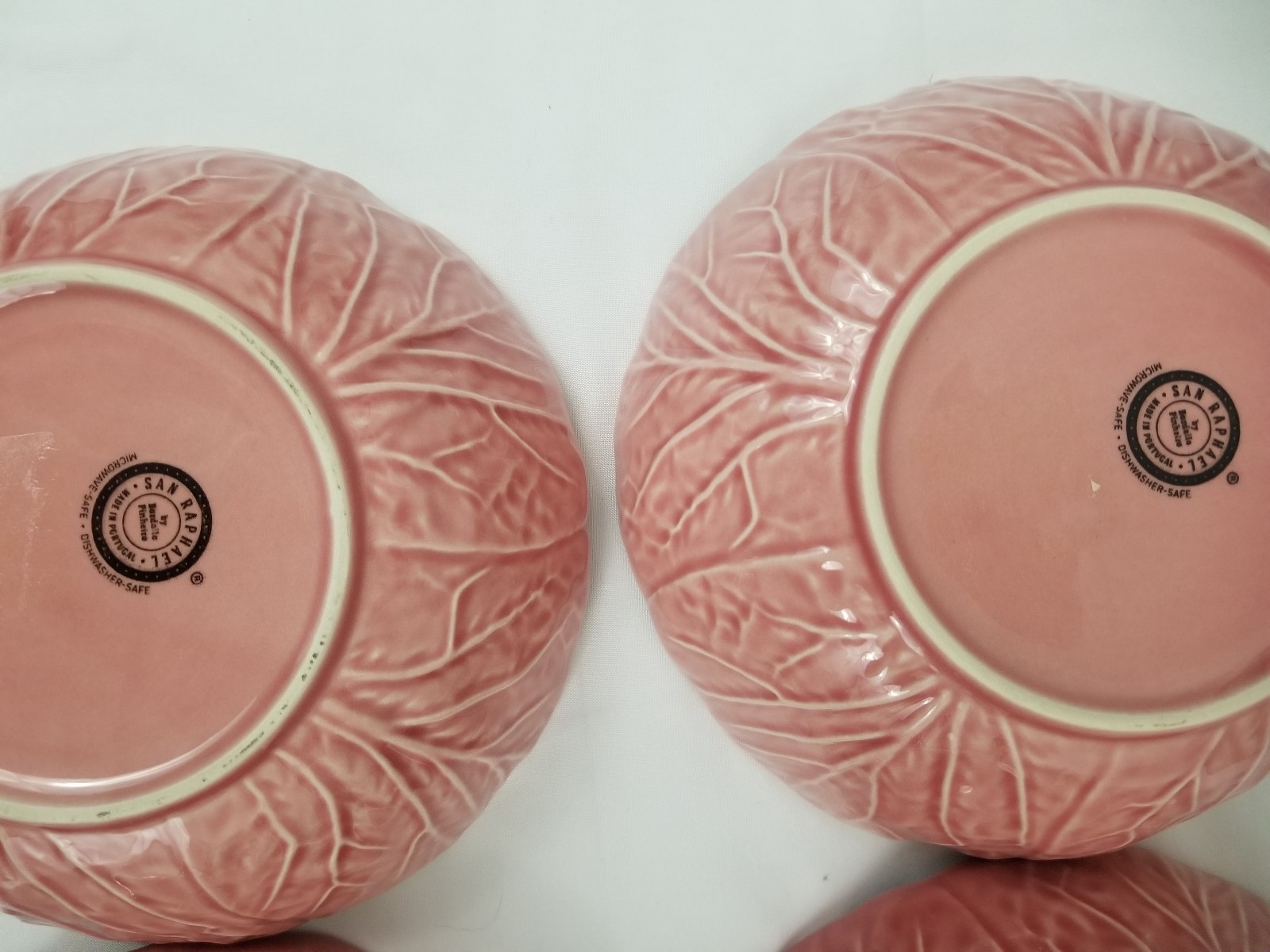 4 Vintage San Raphael Bowls Portugal Bordallo Heiro Pink Cabbage Leaf 6 1/2