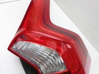 Volvo V60 I 155 10-13 Kombi Rückleuchte Rücklicht Heckleuchte Rechts orig Volvo V60 I 155 10-13 29.09.2014 gebraucht Vorschau 4