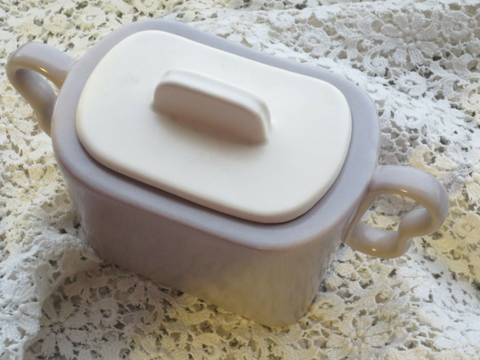 Franciscan #15 Pottery Tiempo Salt Gray / Grey Mauve White Stoneware Sugar Bowl