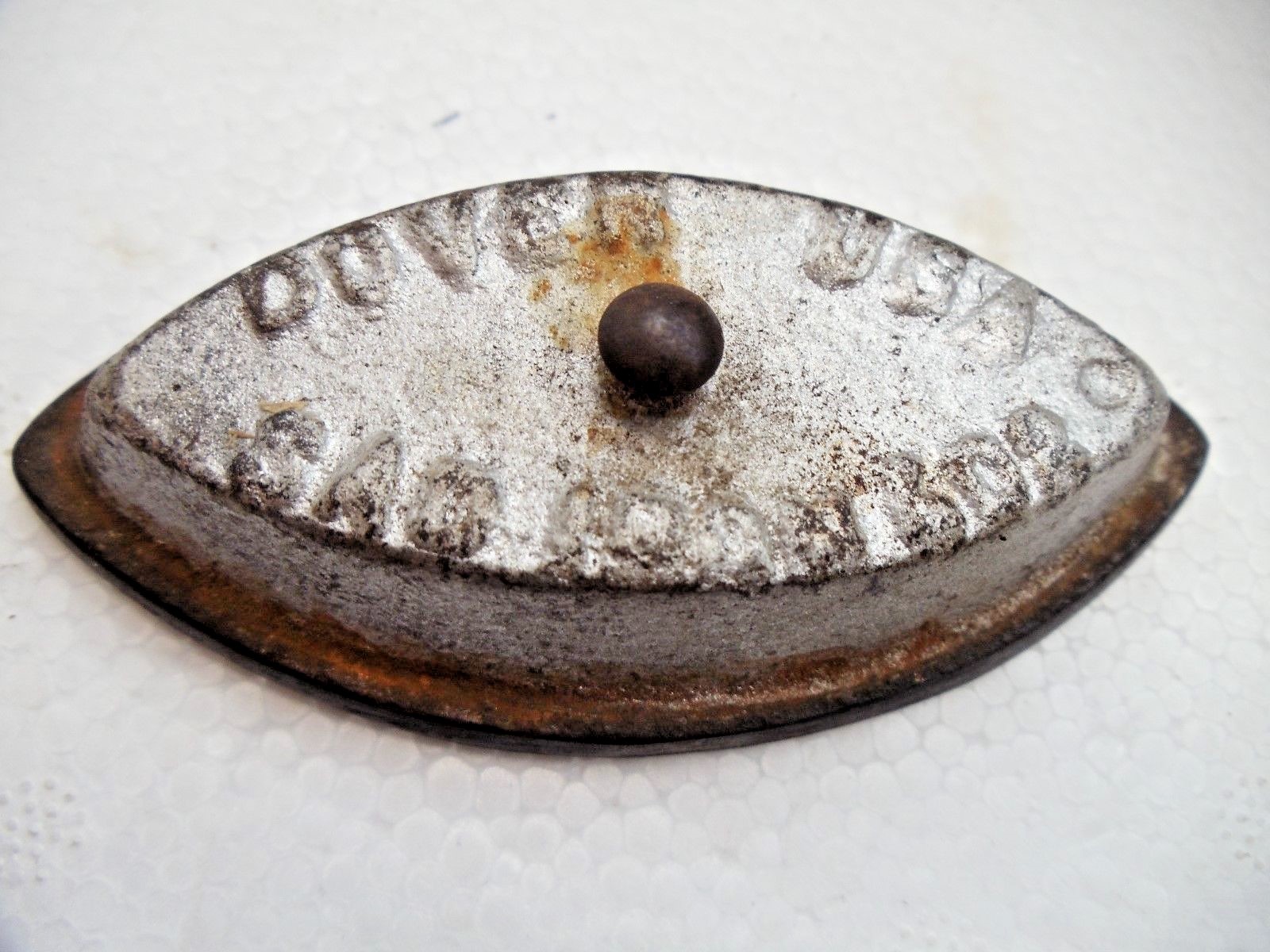 ANTIQUE / VINTAGE MINI DOVER,USA SAD IRON 602-SAD IRON/SALESMAN SAMPLE   1212-6