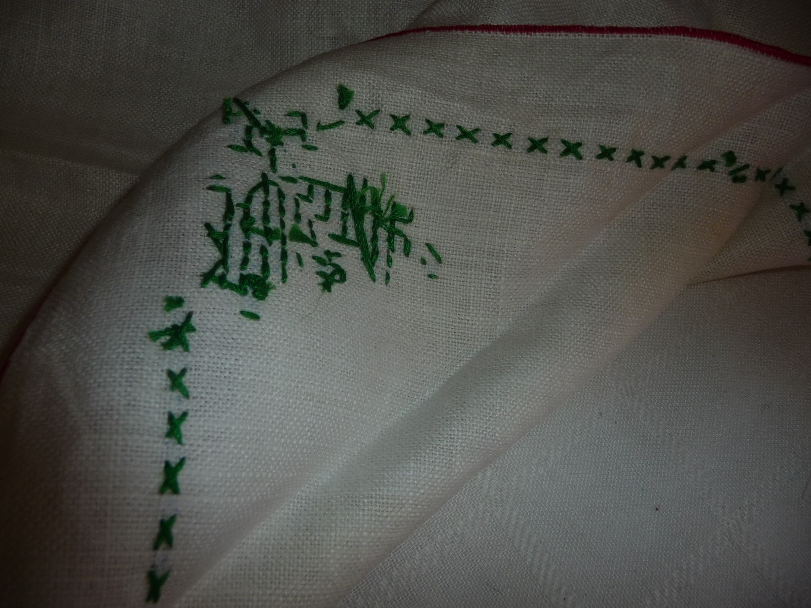 #11/8PP  vtg CHRISTMAS Lot of 4  cross stitched  embroidered napkins  14''