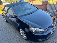 2011 Volkswagen Golf 1.6 TDI BlueMotion Tech S 2dr Convertible CONVERTIBLE Diese