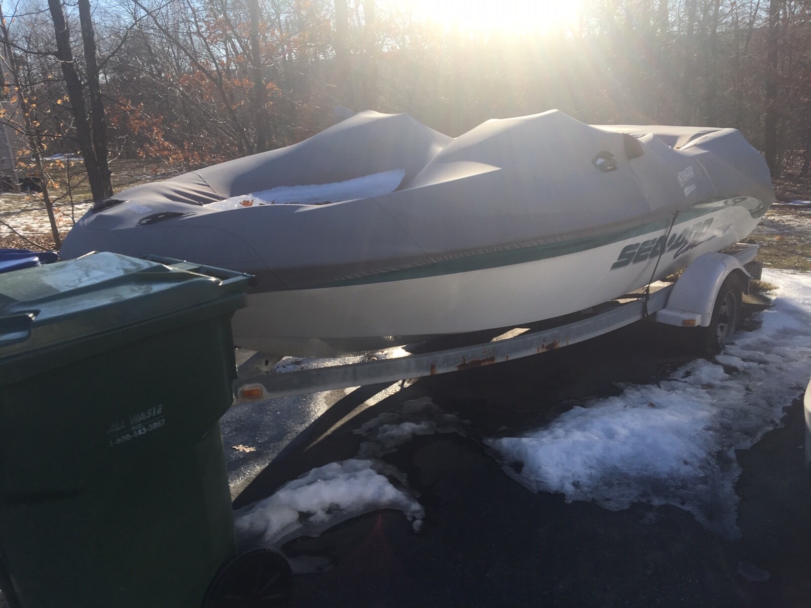 1998 Sea Doo Challenger Powerboat w Trailer, E Hampton CT | No Fees & No Reserve