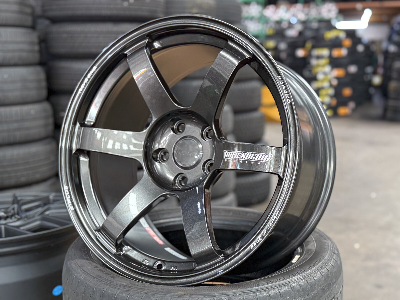 New Genuine 18x9.5 RAYS Volk Racing TE37 SAGA (4 Wheel) Evo