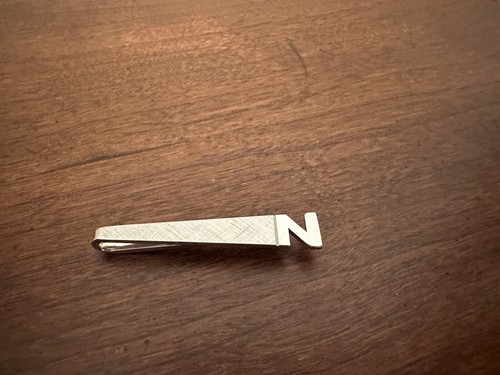 [LOW CLASSIC] / ☆ 25SS THIN LOGO CLIP / VINTAGE SILVER Miss Lola | Formal Icon Silver Embellished Dangle Heels