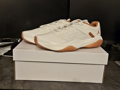 Size 9.5 - Jordan 11 CMFT Low Sail Sky J Orange W Size 9.5