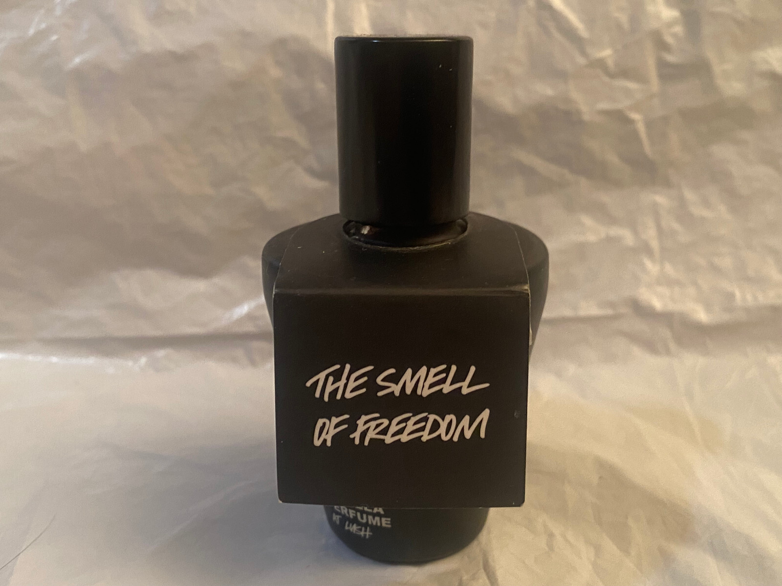 LUSH THE SMELL OF FREEDOM 100ml(1プッシュのみ) LUSH THE SMELL OF FREEDOM 100ml(1プッシュのみ) - メルカリ