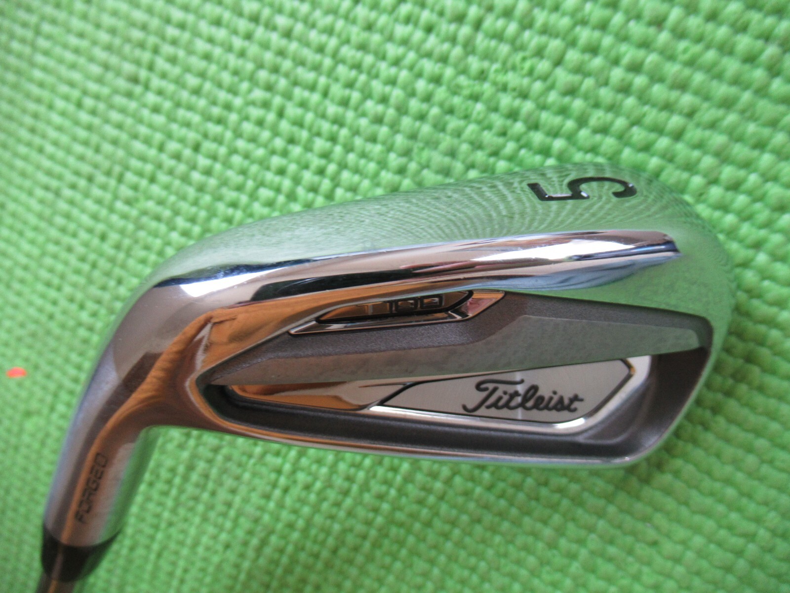 Nice LH Titleist T-100 forged single 5 iron to set AMT tour