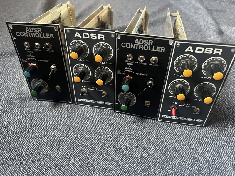 Elektor Formant Synthesizer : 2x Adsr + 2x Adsr Controller