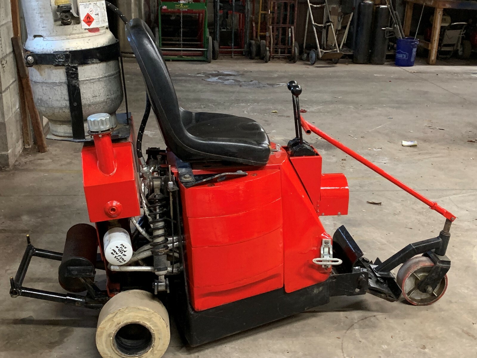 BRONCO SCRAPER-260P PROPANE FLOOR TILE SCRAPING MACHINE-RIDE ON, TAYLOR TOOLS