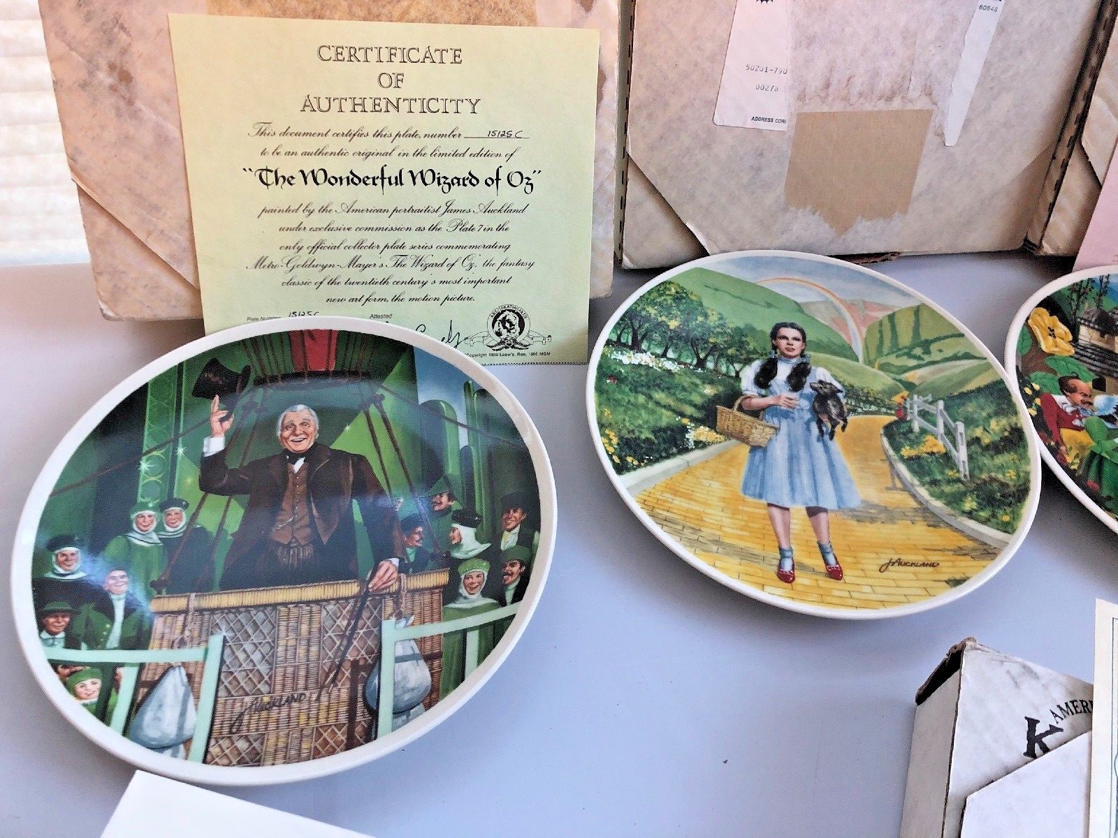 Vintage Wizard of Oz Total Set of 8 Knowles Collector's Plates with Cert. of Aut