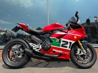 Ducati PANIGALE V2 BAYLISS REP
