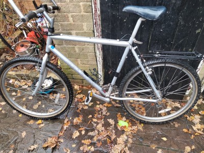 raleigh voyager mens