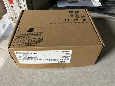 Aruba - 303H Wireless Access Point - APINH303 - JZ088A - AP-303HR (US)