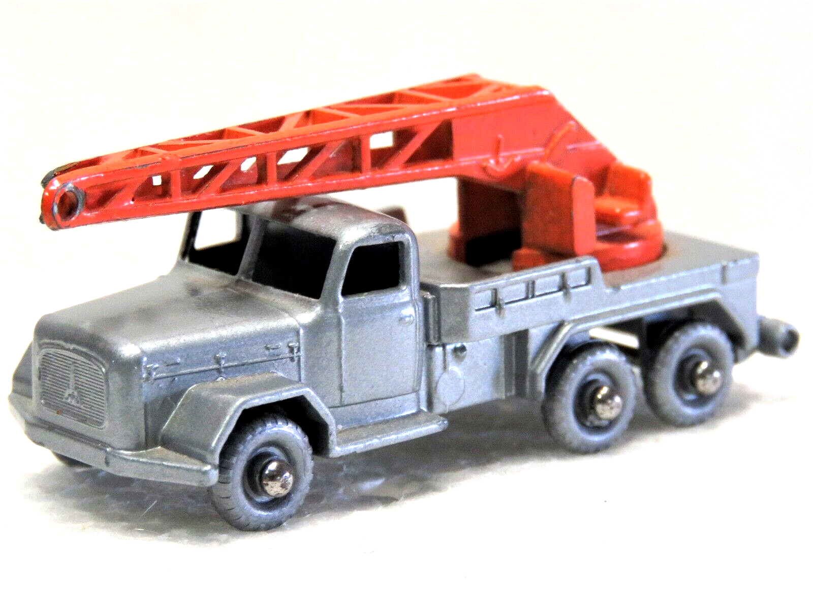 ミニカー MATCHBOX No.30 CRANE TRUCK German Crane Matchbox by Lesney - 8 Wheel Crane - No 30 - Green and