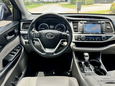image 1 of interior