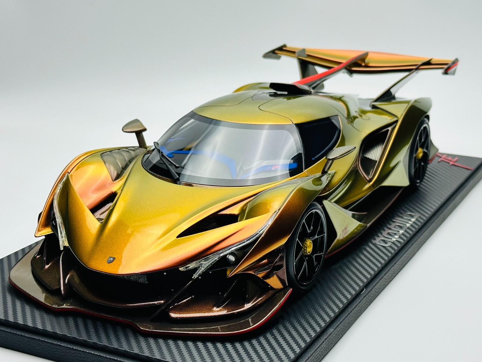 1/12 Peako Model Apollo IE Golden Dragon Ltd 50 pcs with 1/12 Peako Model Apollo IE Golden Dragon Ltd 50 pcs with