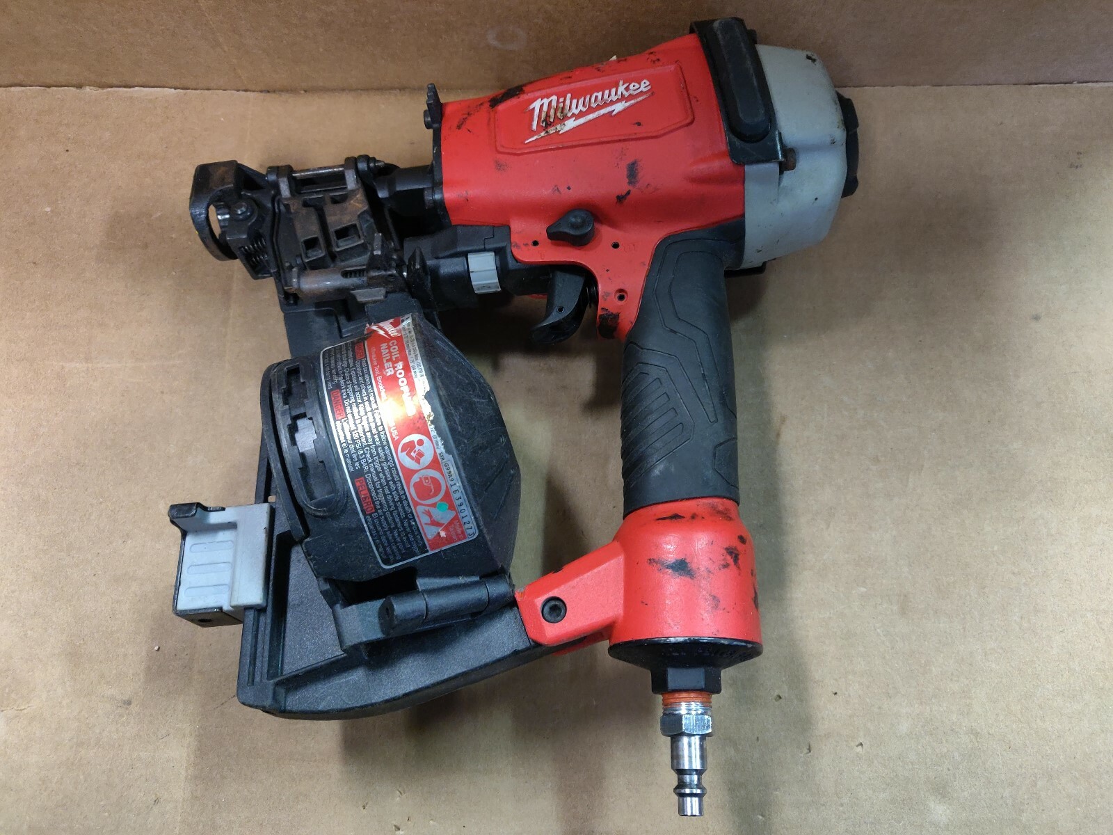 Not Working For Parts or Repair Milwaukee 7220-20 Pneumatic Coil Roofing Nailer