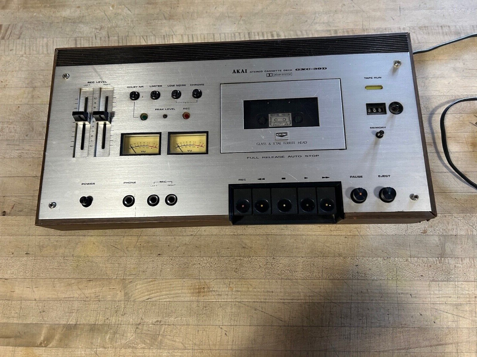 アカイ 希少な動作品 AKAI GXC-39D STEREO AKAI GXC-39D Stereo Cassette Player Recorder Dolby Used