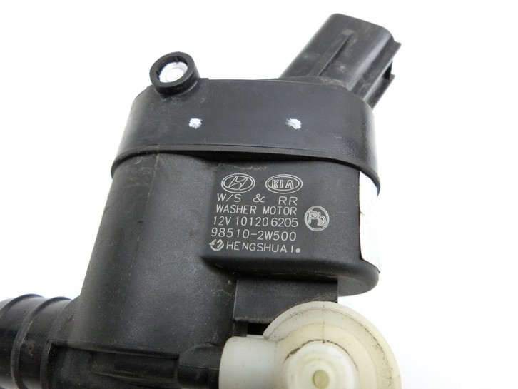 Hyundai I30 PD 20-25 Waschwasserpumpe Wischwasserpumpe Waschpumpe Vorne Hyundai I30 PD 20-25 01.07.2021 985102W500... Vorschau 2
