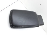 Mercedes B180 W246 11-14 Armlehne Mittelarmlehne Auflage Mercedes B180 W246 11-14 22.12.2011 2469200258 gebraucht Vorschau 2