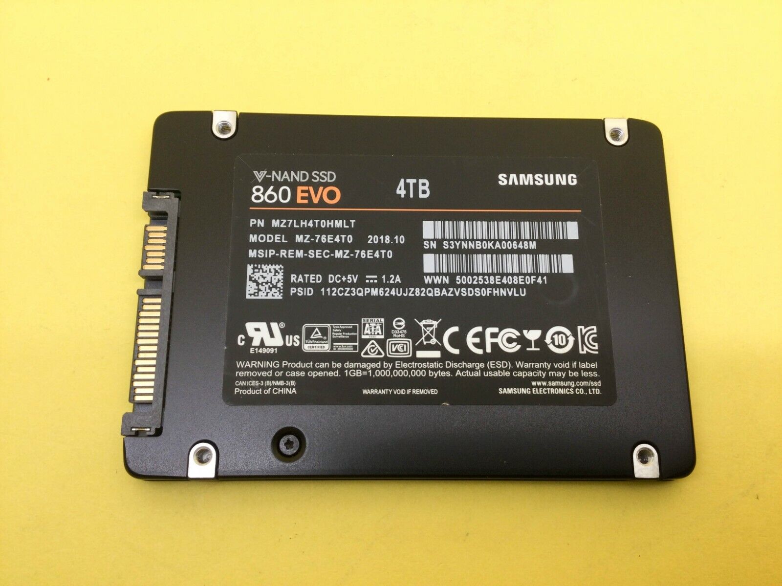 SAMSUNG 860 EVO 4TB 2.5 SAMSUNG 860 EVO 4TB 2.5