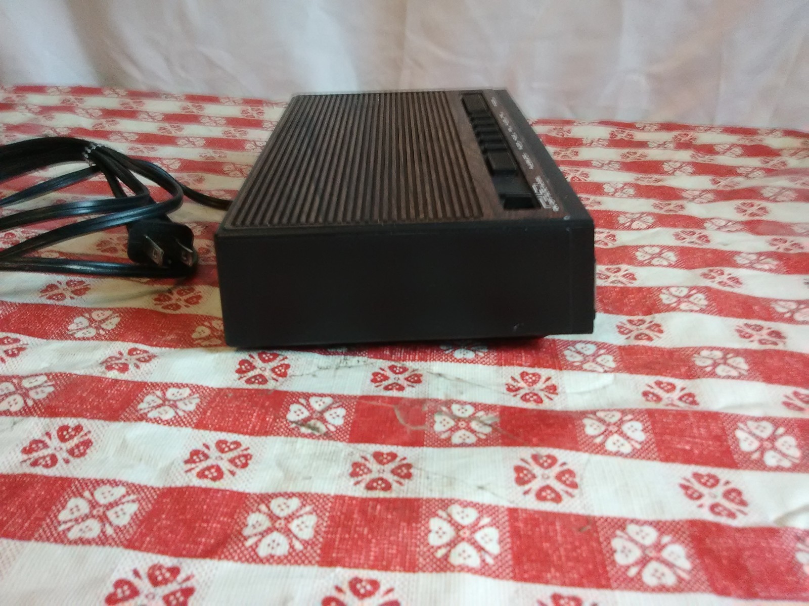 Vintage Spartus Alarm Clock Am Fm Radio Model  0107 - 61   (12)