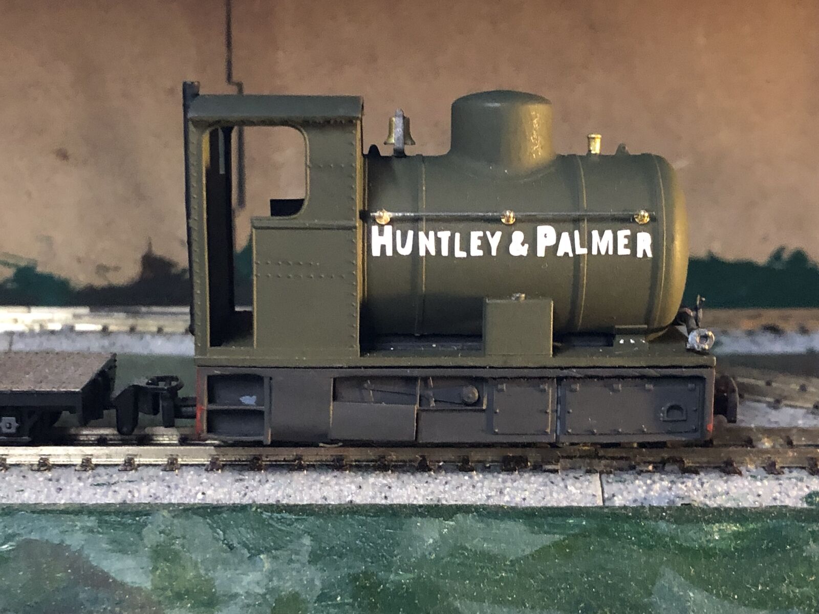 OO9/009 WG Bagnall Fireless Locomotive fits the Kato chassis 11-109 - Picture 7 of 8