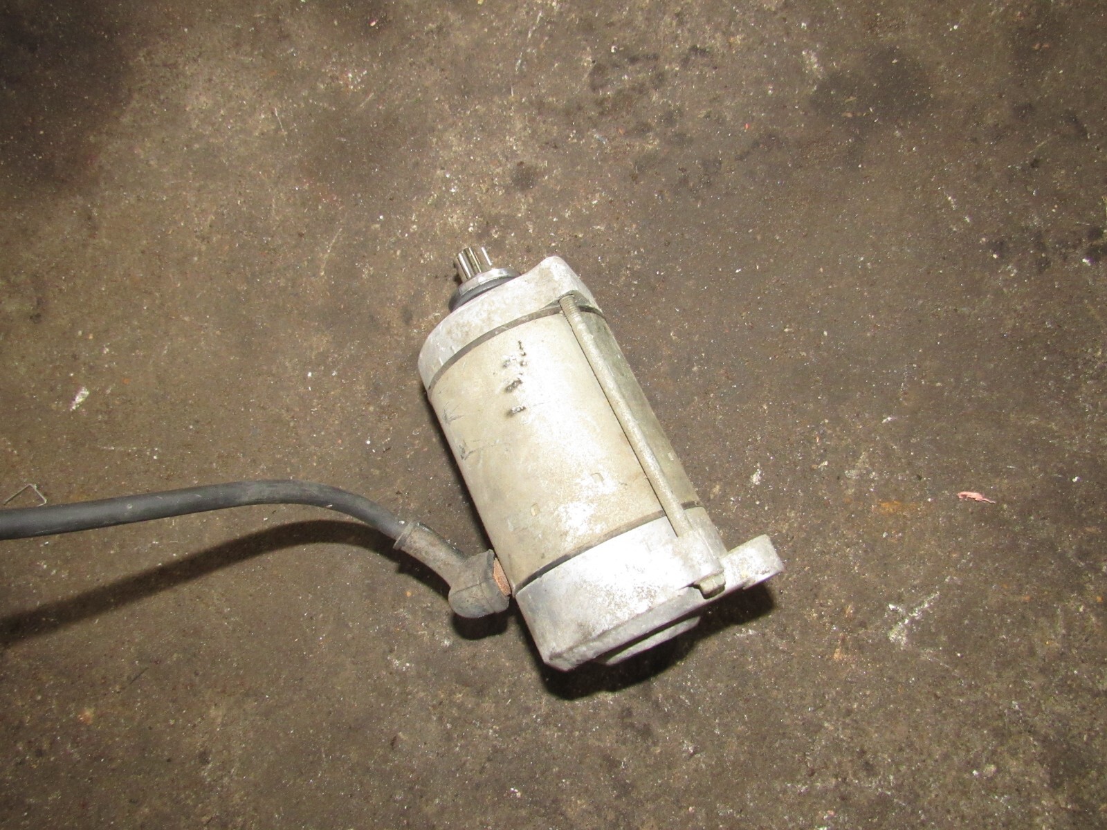 NSKY 12/15～ Amazon.com: DrCax OEM Ignition Coil F6T553 Compatible with
