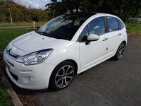 2015 Citroen C3 1.2 PureTech Selection 5dr HATCHBACK Petrol Manual