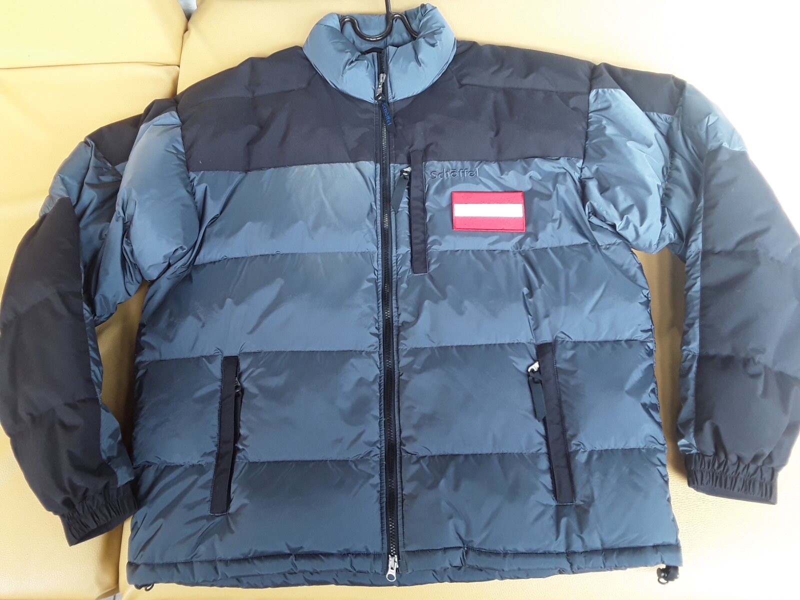 schoffel パーカー Austriaナショナルチームモデル 【サイズXL】 Schöffel Men's Austrian Team Lodron Fleece Jacket- Barbados