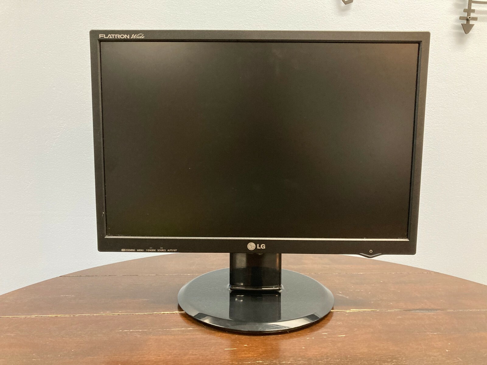 Купить Монитор LG 19 Inch Black LCD Monitor в интернет-магазине с Ebay ...