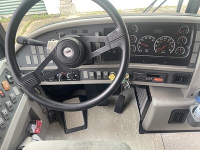 image 14 of interior