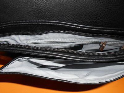 NEW WITH TAG Mia K Farrow MKF Collection  Black Cross Body Bag With Gold